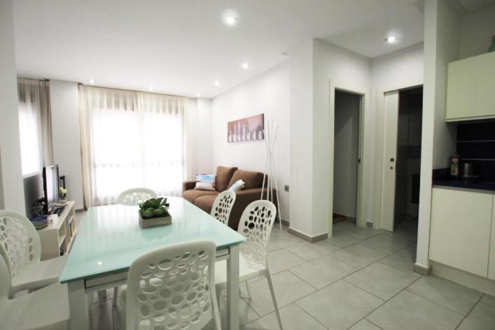 Apartamento Bajo 2 Duplex Marjal Playa Centro De Guardamar กวาร์ดามาร์เดลเซกูรา ภายนอก รูปภาพ